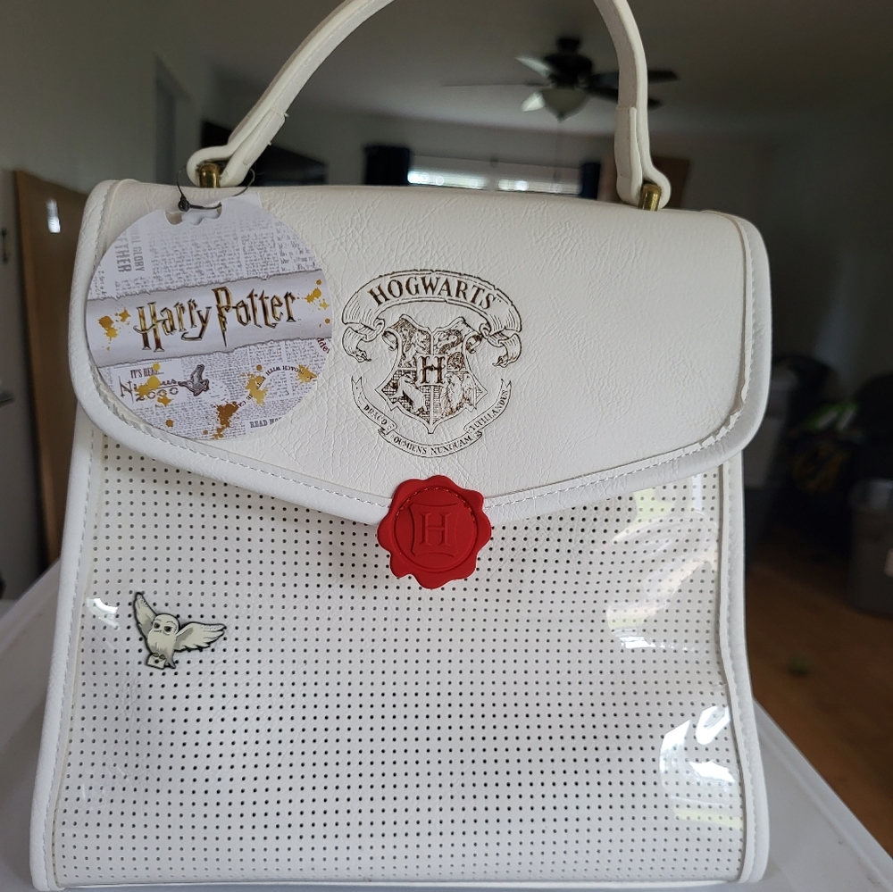 Harry Potter Hogwarts Letter Loungefly